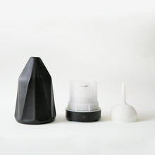 Load image into Gallery viewer, Black Ceramic Diamond Diffuser