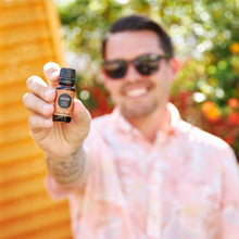 Load image into Gallery viewer, Ginger Essential Oil
